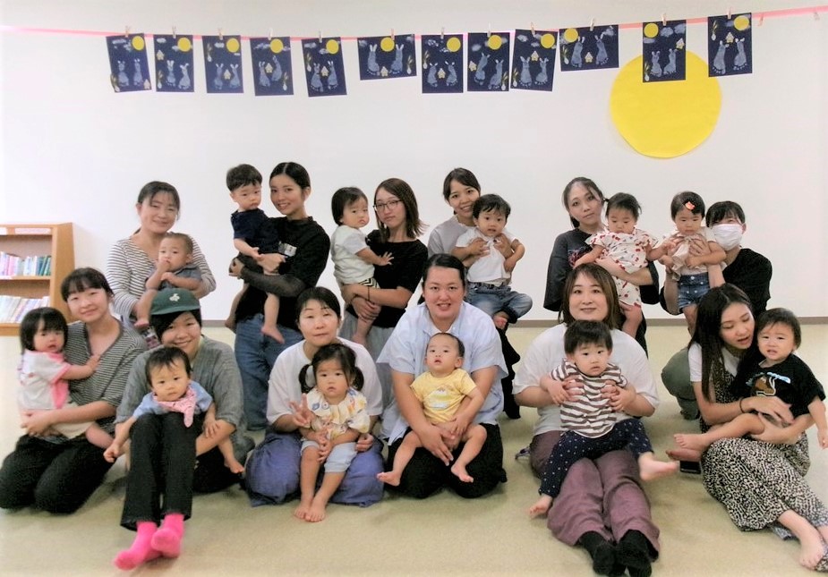 とことこエンゼルに参加した親子の集合写真
