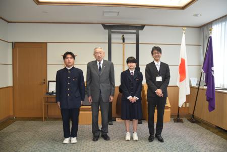 任命式の写真