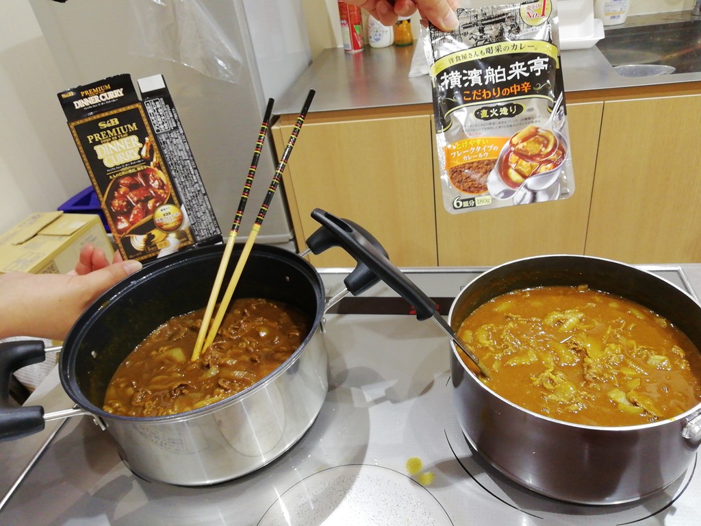2種類のカレーを作った様子