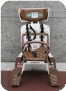 自転車に取り付けられる子供用座席の写真